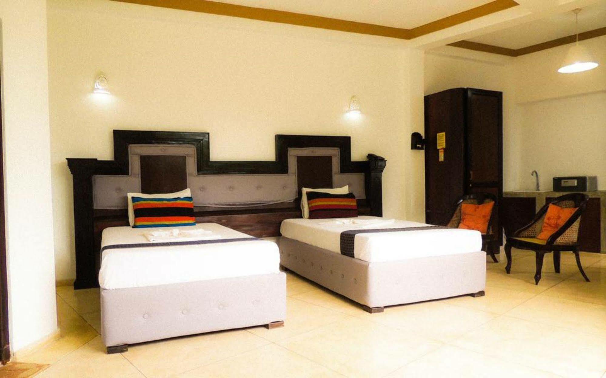 Manidi Villa Unawatuna Extérieur photo