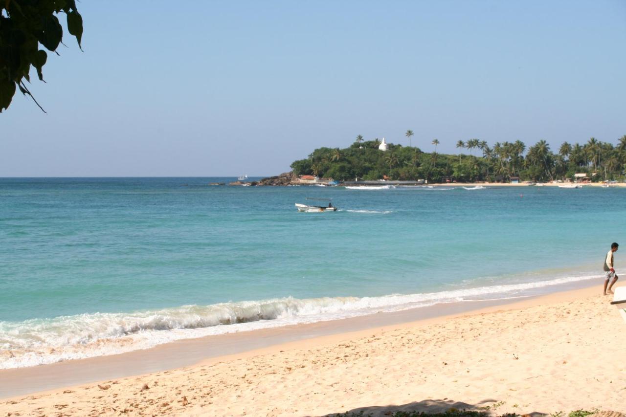 Manidi Villa Unawatuna Extérieur photo